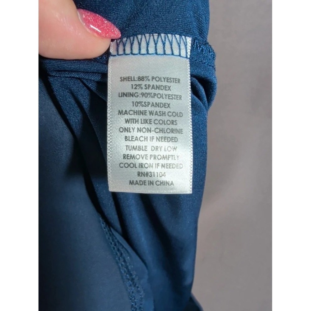 New Directions Large Navy Athletic Skort Built In Shorts Pockets Curved Hem - Picture 6 of 6